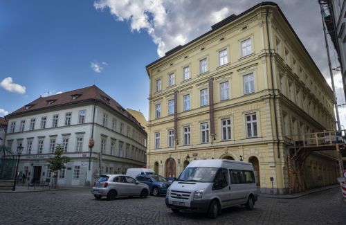 Anenské náměstí č. p. 1
